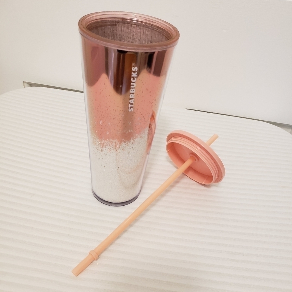 Starbucks Holiday 2019 Cascading Snow Rose Gold Pink Glitter 24 Oz T…